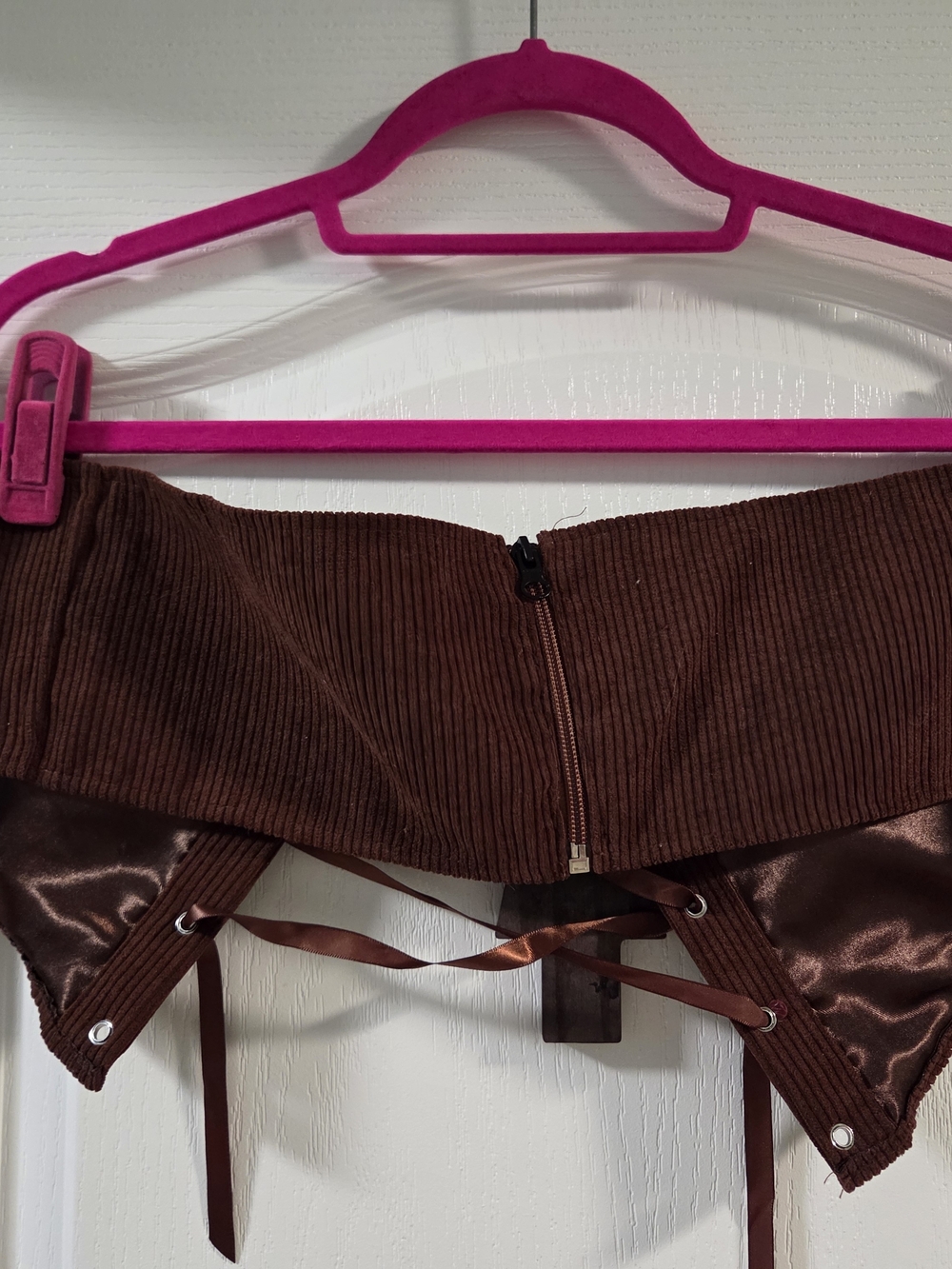 NWT Hot Topic Brown Embroidered Snail Corset Belt- Size 2x/3x- READ DESCRIPTION - Picture 4 of 5
